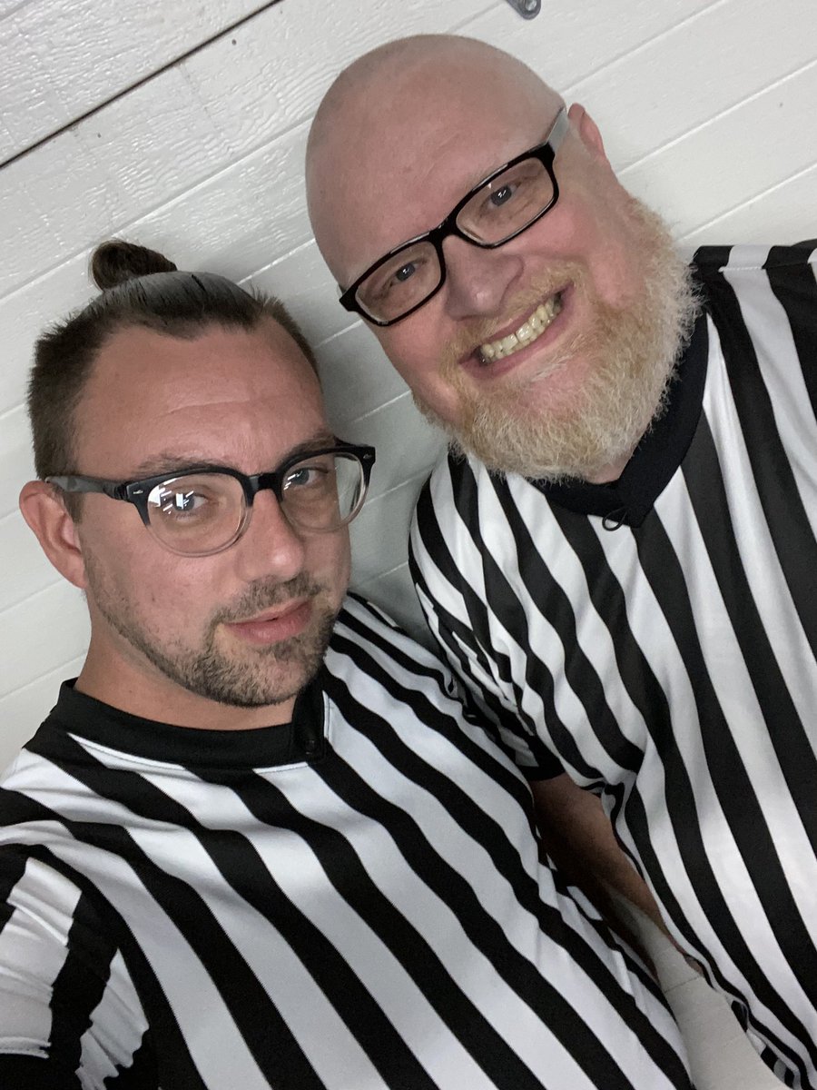 officialspo502's tweet photo. Special Guest Referee @mwterritory
@ParadigmProWres
#TerminalCombat2 https://t.co/ByuJncBgTv