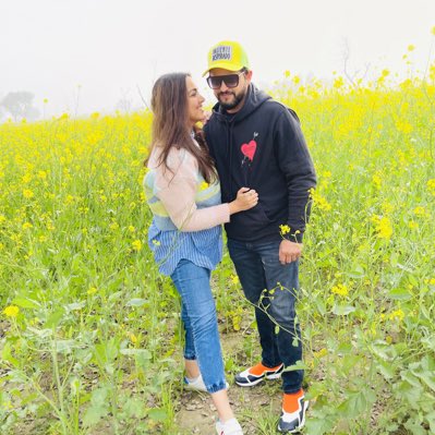 ImRaina's tweet photo. #NewProfilePic https://t.co/F0WEav9vDe