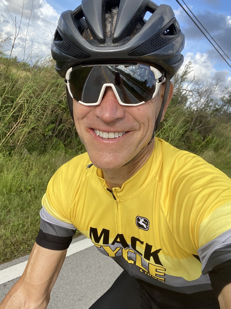aciperski's tweet photo. Long ride Saturday. Great day for a ride, except the last 30 mins in a driving rain 🌧 #cycling #mackcyclist #mackcycle #miamicycling #ridemiami https://t.co/36ifd09nBU