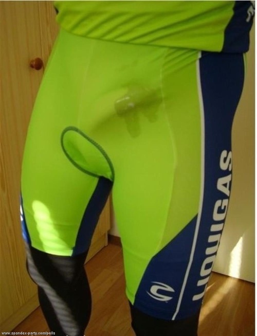 SexyCyclistBoys tweet media