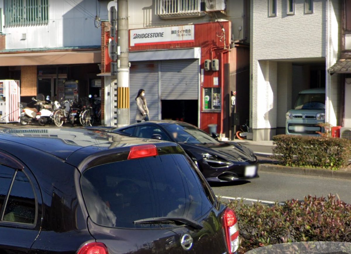 Cars_SV's tweet photo. This stunning Midnight Purple McLaren 720S shines in the sun of Kyoto, Japan - January 2021 #SV_Colors #SV_Supercars #StreetViewCars
Just behind it, in a common parking lot, the blue-on-gold Subaru Impreza WRX STI catches a few eyes as well https://t.co/tDXAOR82QZ