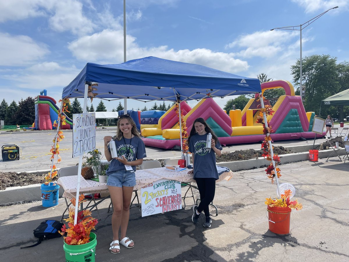MATitterton's tweet photo. Ready for business!!! @CCHSCorsairs #streetscenes #2022 https://t.co/Tkz0V7Fcf1