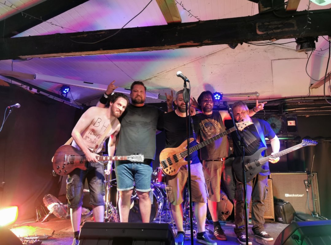 Thank you Mangata Festival <a href="/productions_ike/">IKE Productions</a>  for giving us the best send off.

We're enjoying the rest of the festival so no time to find a pic without the mix stand blocking ants face.