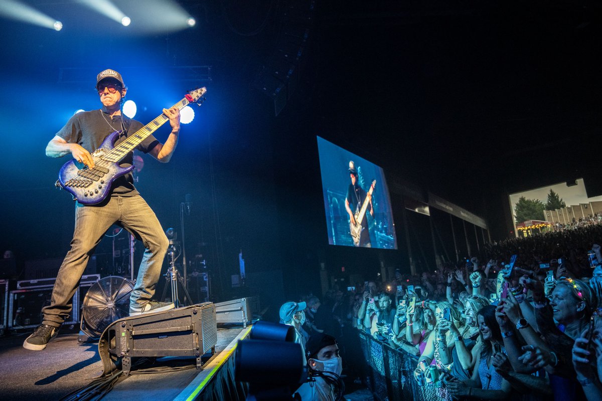 Dave Matthews Band tweet media