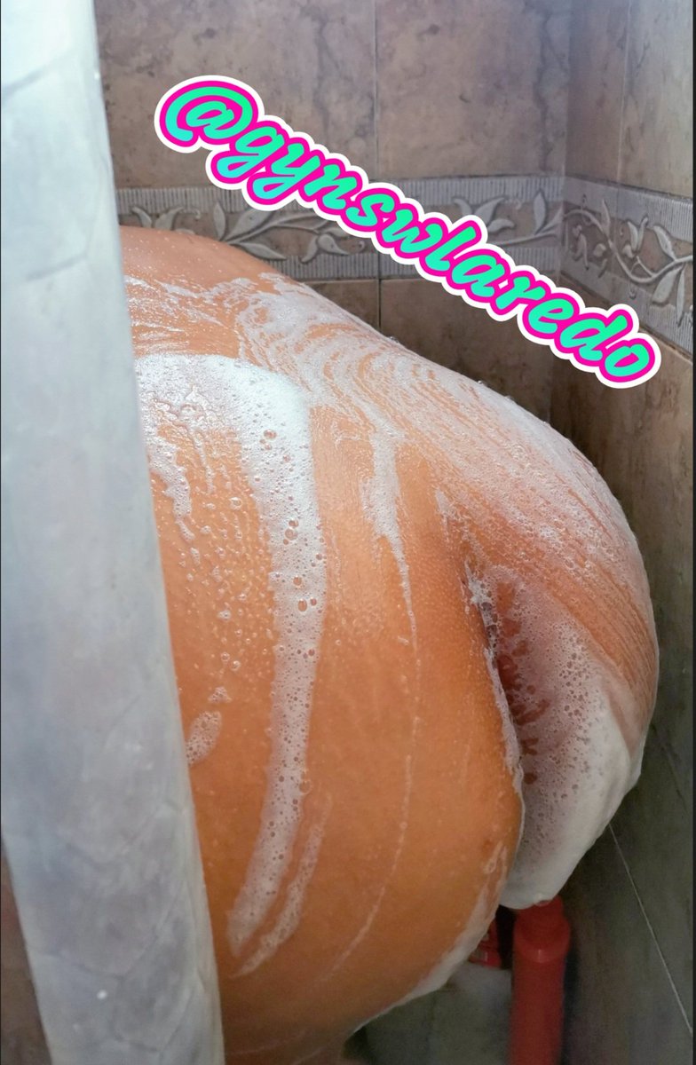 gynswlaredo's tweet photo. Quien me ayuda a enjabonarme? 🤔
@SeductorasTEAM @GrupoSeduceme @SeductorasSW #SeductorasTeam #SabadoDeGanarSeguidores #SabadoDeTentacion #sabadodesuculentas #SABADODELUXE https://t.co/PV4hg5CCkE