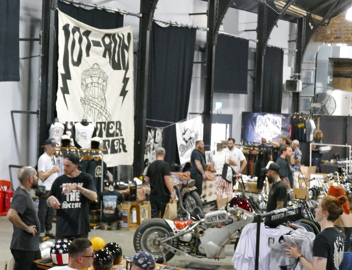 Frank_Leppard's tweet photo. Popped into the 101 Run in Dreamland’s Hall by the Sea today, great bikes and great people ! . #101run https://t.co/J0x6nl4FVo