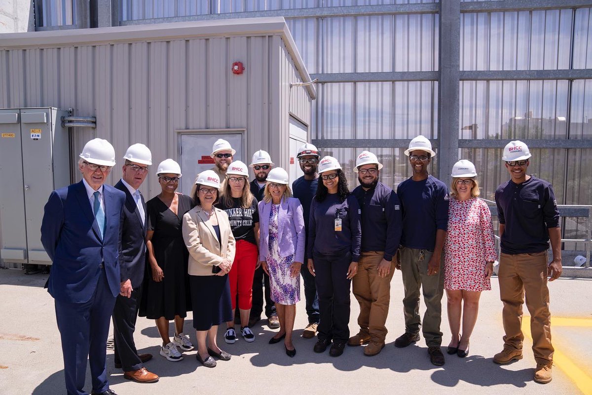 Jill Biden Archived tweet media