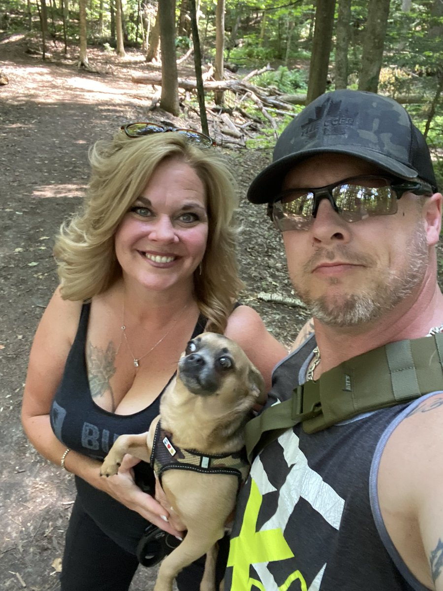 TWilsonOttawa's tweet photo. Colin and I took Mr. Moose out for a hike by the river today. This pup is getting fat and spoiled 😂🤷🏼‍♀️🇨🇦 look at the side eye he’s giving me 😂😂😍🐕 #GunLobbyDogs #MrMoose #Tactichihuahua #chubby #GetOutside ❤️🏃‍♀️ https://t.co/c7nHTotsJJ