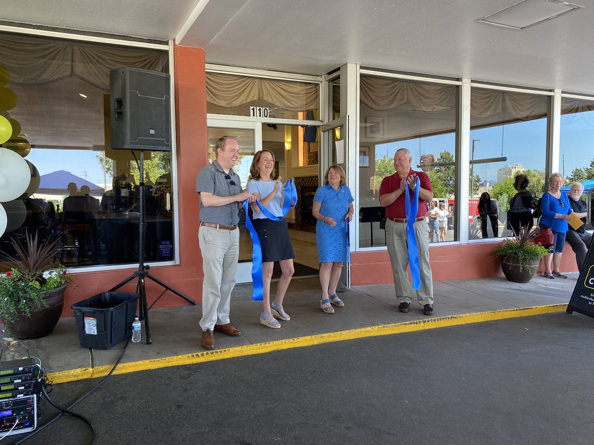 Nathan_Hyun's tweet photo. Ribbon cutting of the new Thrive Center! The old quality inn will eventually be turned into an apartment for Ukrainian Refugees @KREM2 https://t.co/A498AfRt6q