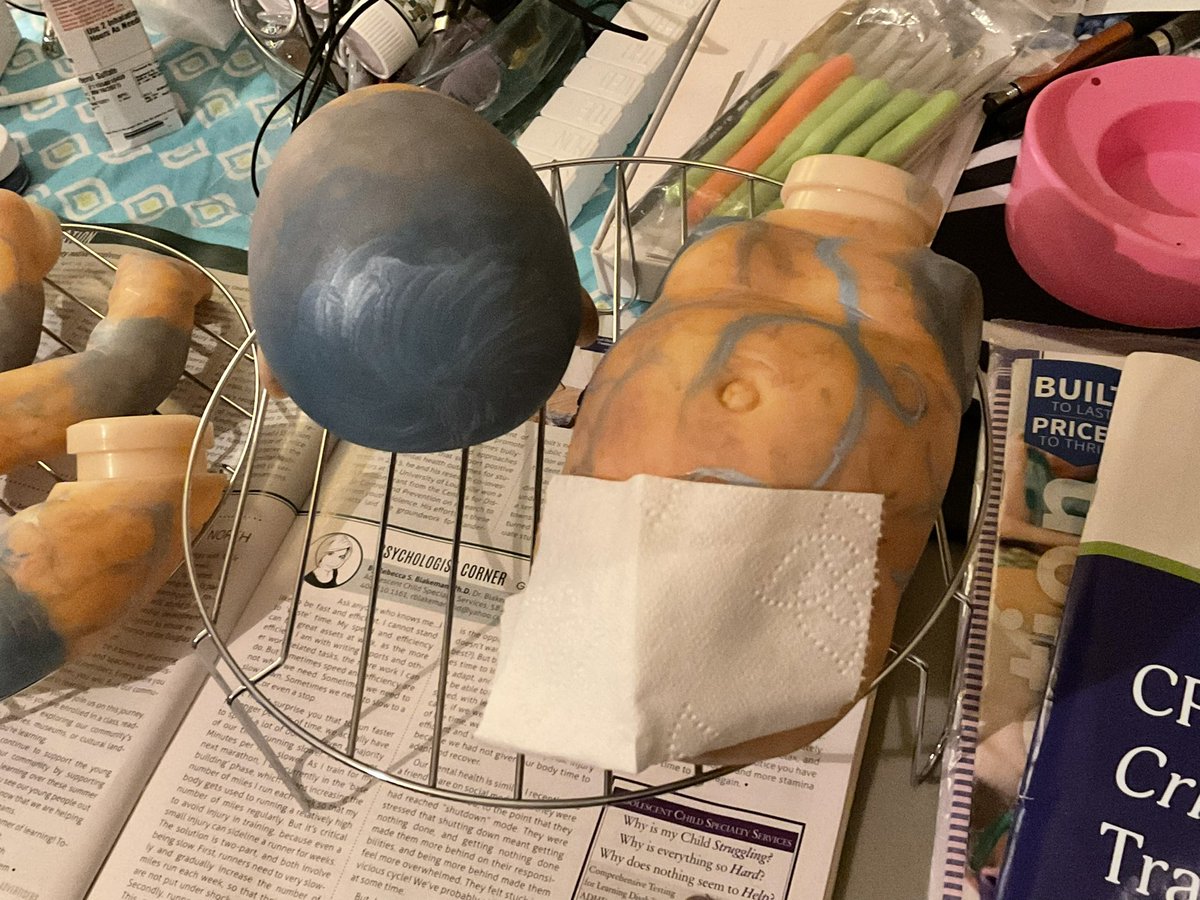 AngelicScroll95's tweet photo. #ShopUpdates Metallic veins have been applied! I made sure to add a few new tiny ones, as well as to go over the main veins that were still visible. I avoided adding the metallic effect to every vein I did, however. https://t.co/18y5OBdtOO