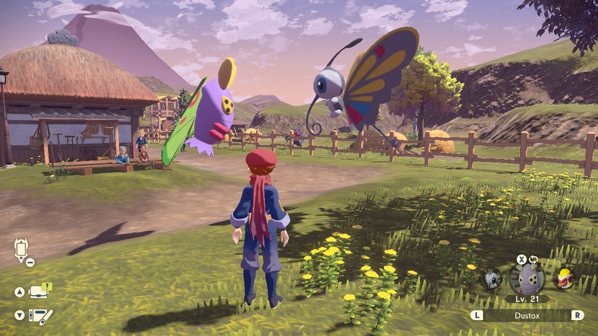 PixelGoWee's tweet image. I evolved two Alpha Wurmple, and could immediately evolve the Silcoon and Cascoon. My first Beautifly and Dustox, though I like Dustox more than Beautifly. #PokemonLegendsArceus #NintendoSwitch