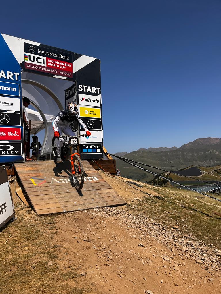 Acollim a <a href="/palarinsal/">Pal Arinsal</a> la 🏆 Copa del món de <a href="/UCI_MTB/">UCI MTB</a>! 🚵‍♂️

Ha estat una jornada plena d'emoció amb una prova de descens vibrant! 🔝

Un plaer haver participat en l'entrega de premis als guanyadors! 👏