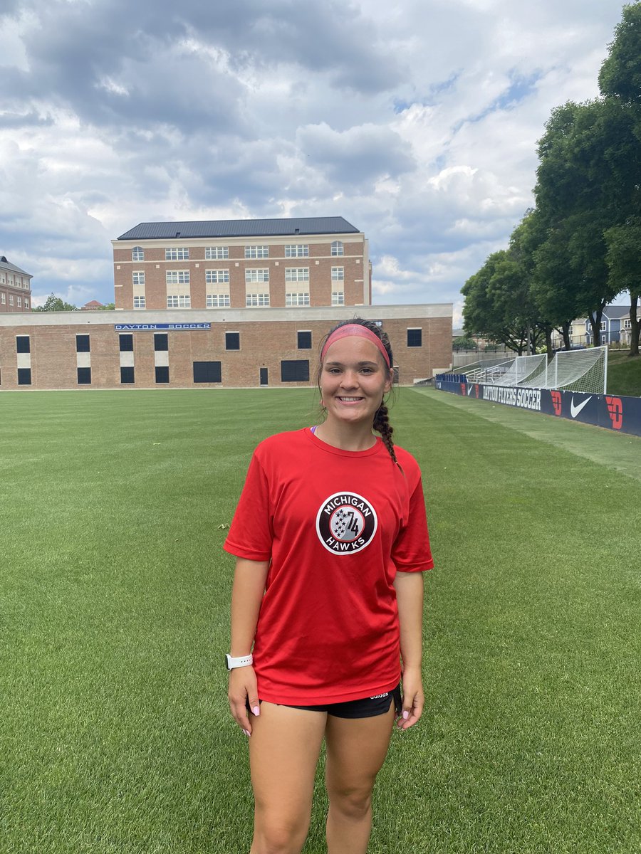 kk samluk tweet media