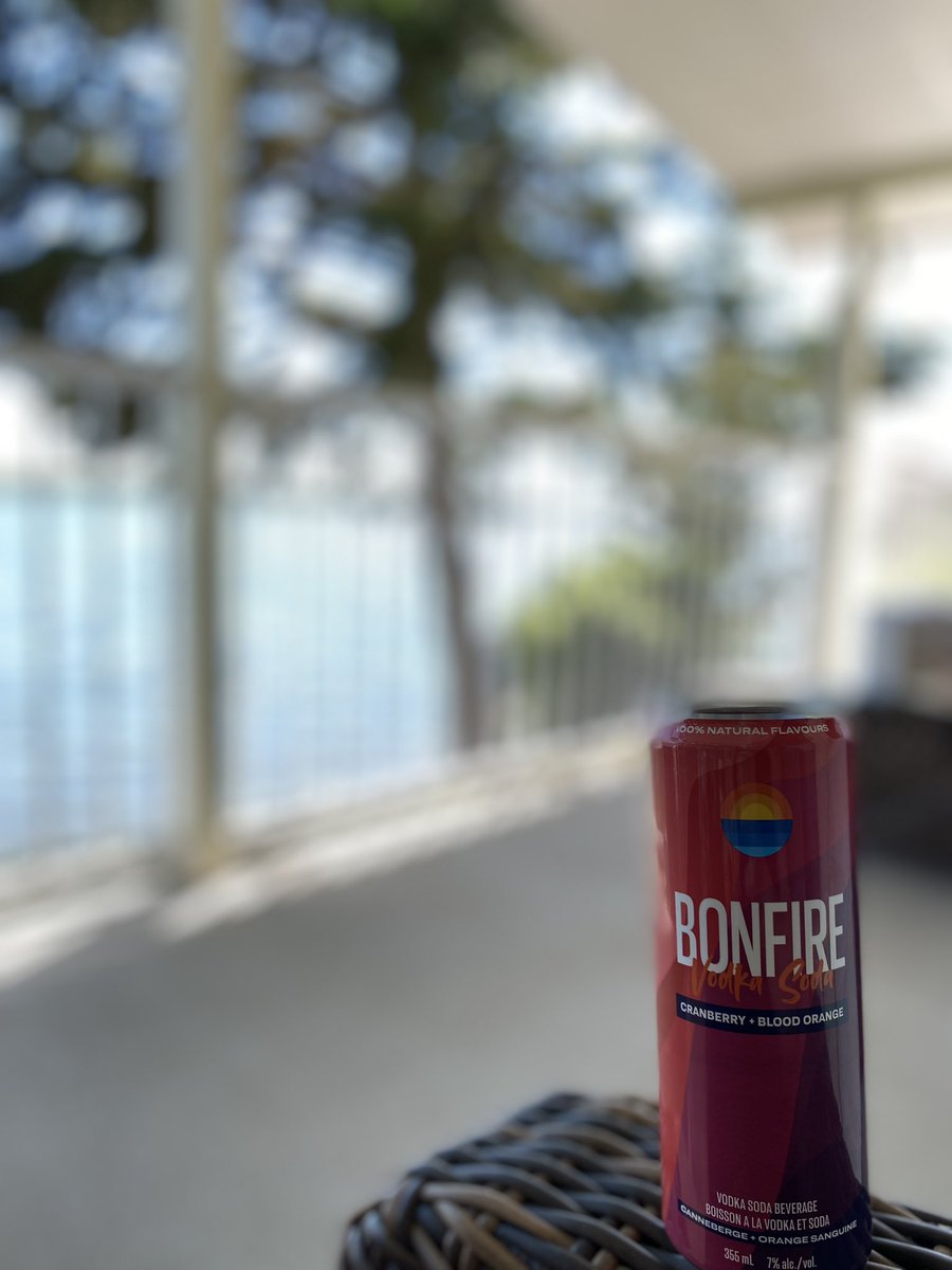 LeatherChair82's tweet photo. Enjoying a little @drinklakelife and some downtime before @AginMotion next week. Looking forward to talking AgTech at the @PrecisionAi booth all week! #lakelife #agtech #SaskatchewanSaturday https://t.co/B9LHkeCE6O