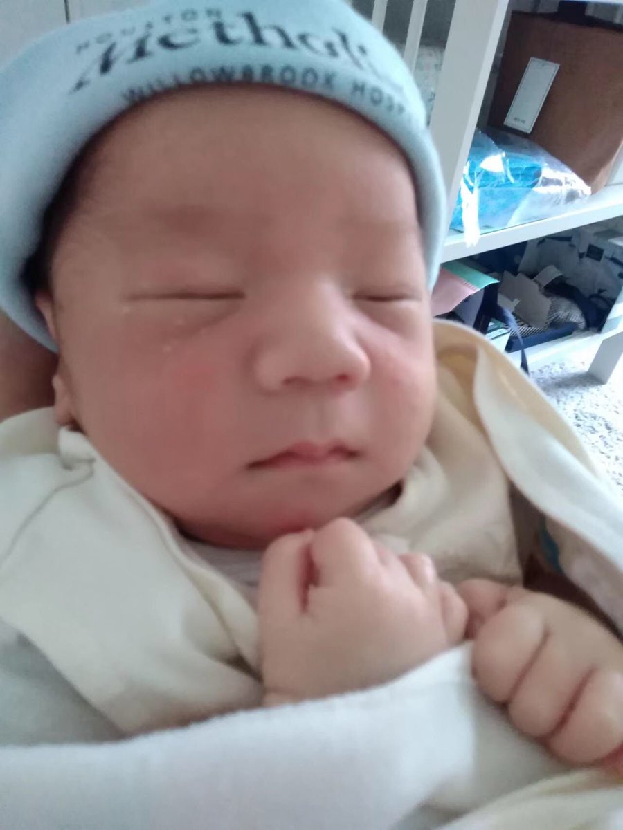 Had a great workshop on the Electronics and Structural Dynamics of Perovksites at Telluride, CO. Thanks for the invitation. I enjoyed the discussions, the mountain scenes and the cool weather in summer. Time to go home. Hopefully, my son still remembers me after a week😅