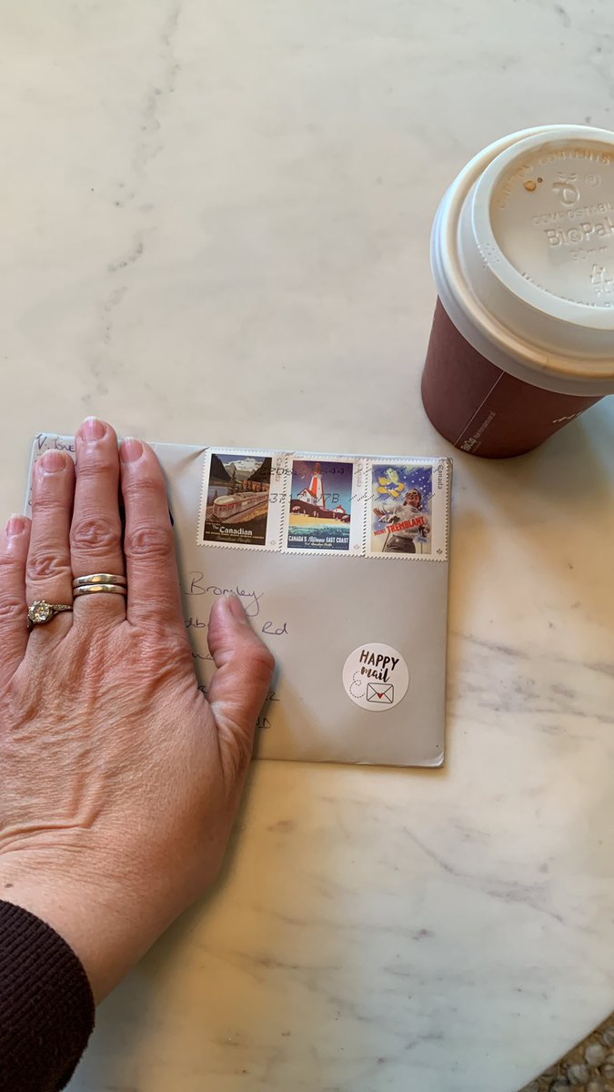 Happy mail for sure. 😁#penpalooza