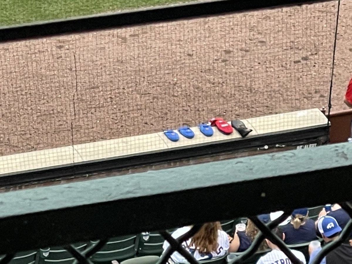 mhnelson's tweet photo. @Mets what’s the deal with these near your on deck circle? #inquiringminds #LetsPlayTwo https://t.co/niFVq32Qlm