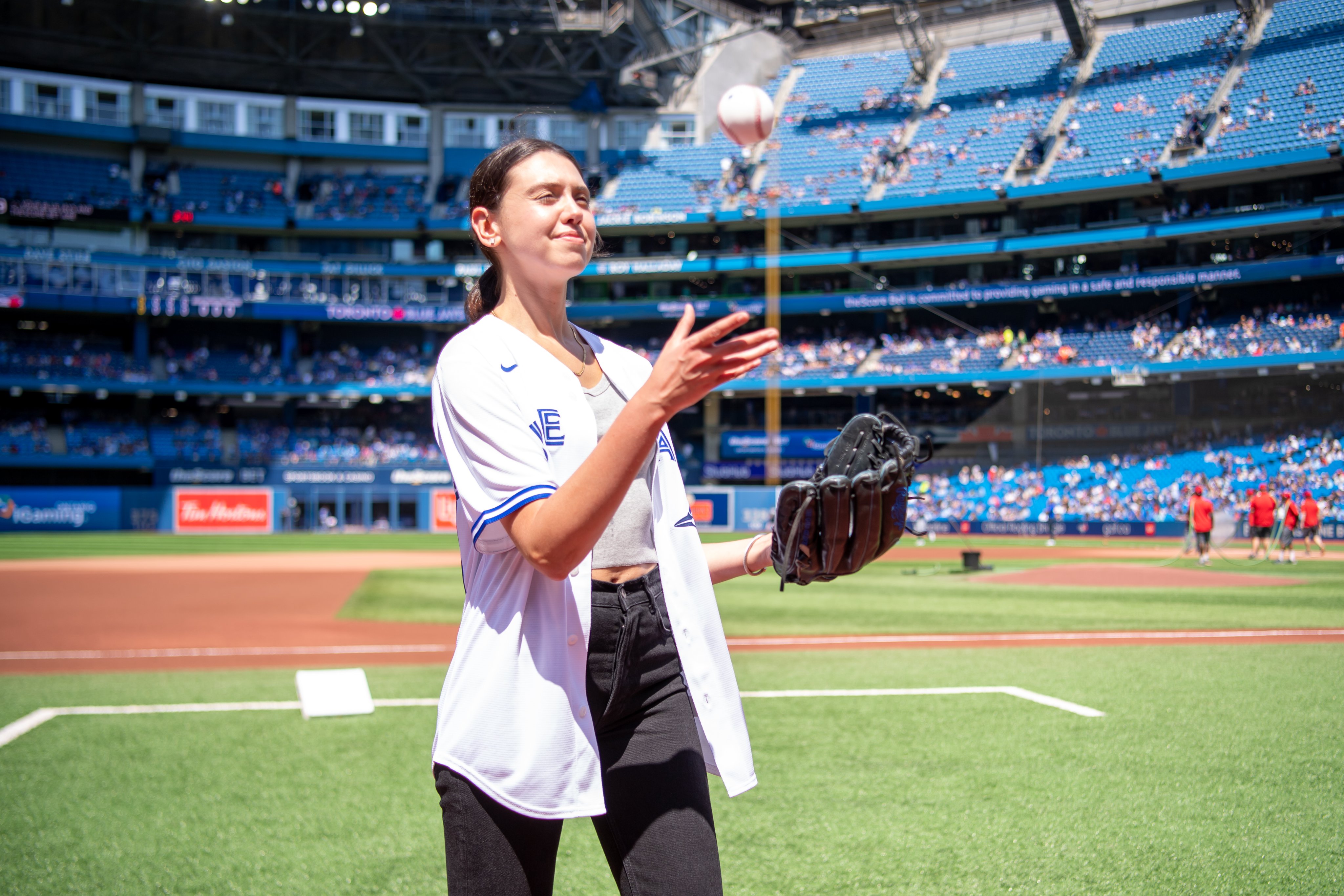 blue jays romano jersey