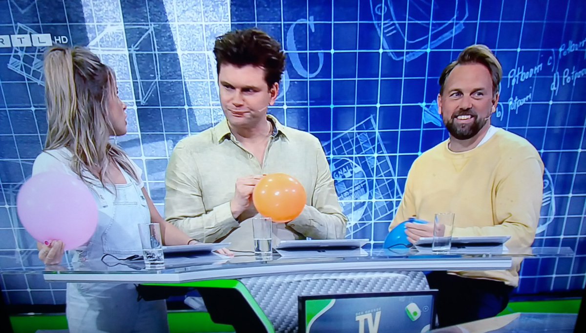 19Micha09's tweet image. Als @LutzvanderHorst die Luft ausging.😂😂😂 #tvtest