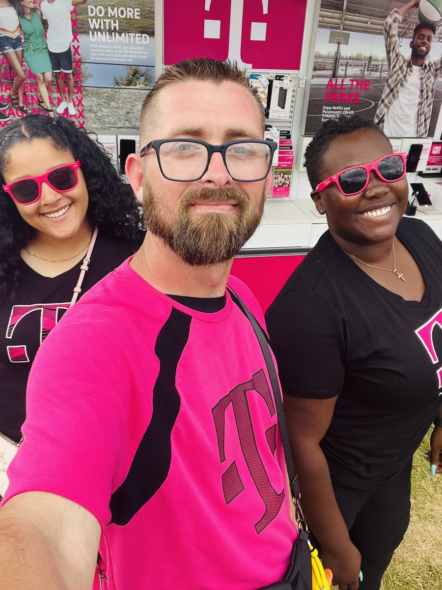 CLE truck team rocking out at the Trumbull County Fair 🎡🎢