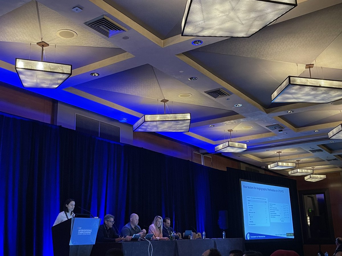 OlgaTolevaMD's tweet photo. Risk for coronary perforation and myocardial hematoma @KateKearney4 great overview #CompCourse2022 Remember to drain the pericardium dry before reversal with protamine to avoid clot formation in the pericardial space. https://t.co/XM7LRxLaQE