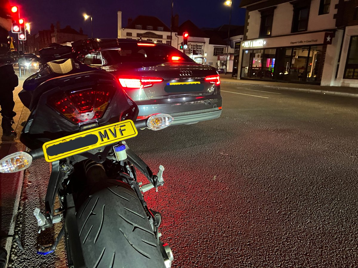 SurreyRoadCops's tweet photo. The rider of this motorcycle thought that it was a good idea to pull a wheelie in Epsom High Street.

He didn’t account for the #VanguardRST being there.

The rider had already received a Section 59 Warning from RPU in June, as a result we have now seized the bike and reported… https://t.co/uqhUcY59Uu