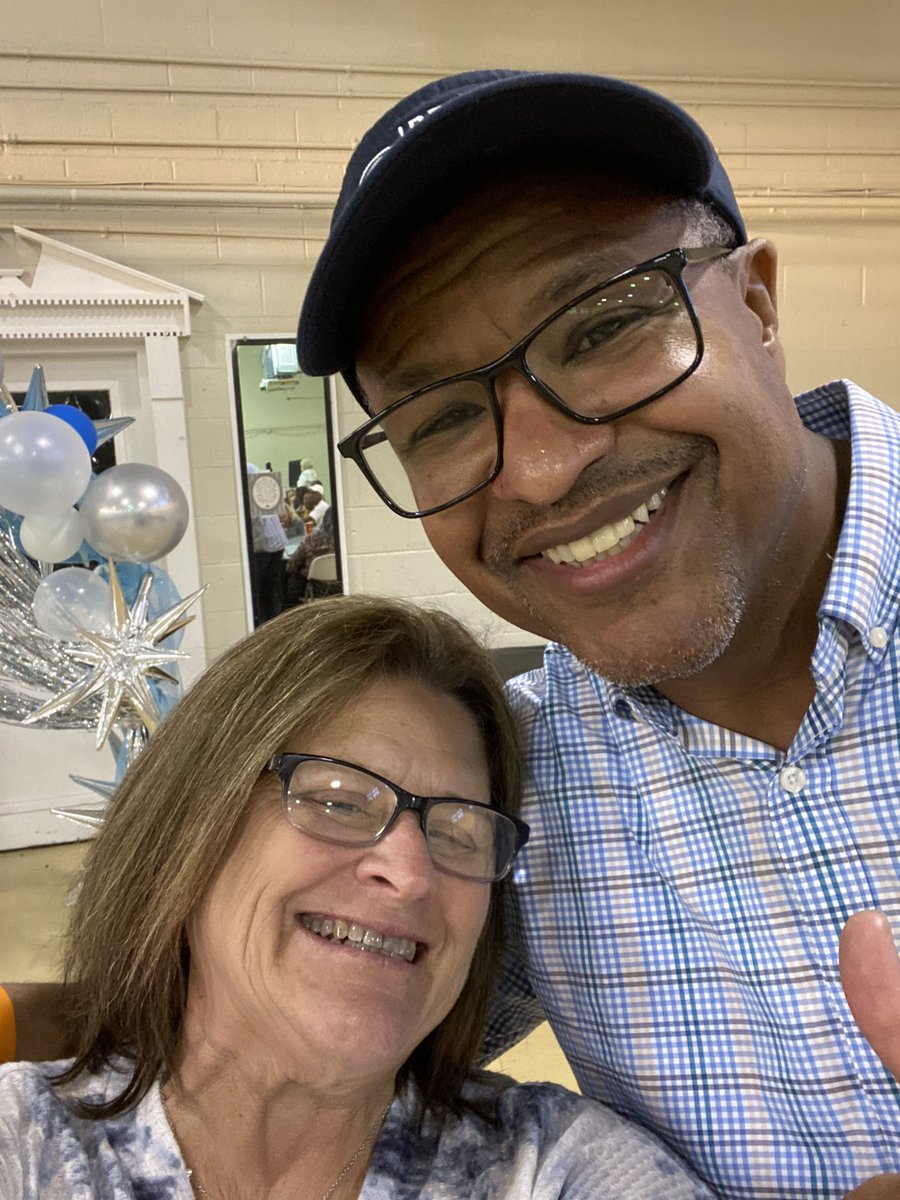 Just hanging out with the great Steve Atwater #Razorbacks #WPS