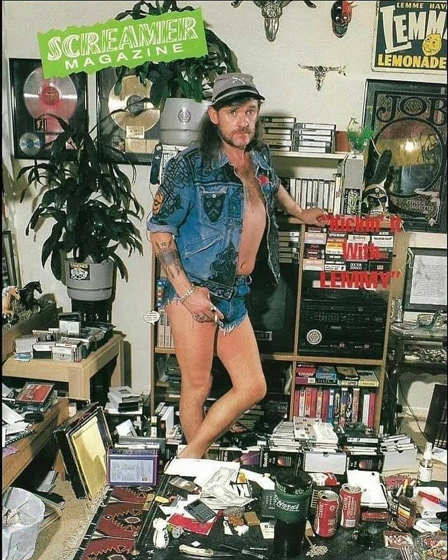PunKandStuff's tweet photo. the one and only Lemmy, https://t.co/74B1zdnuoe