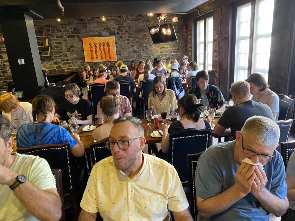 Sashawebster17's tweet photo. @VoyageAuCanada  Steak dinner then a maze tonight https://t.co/t4vVe9spBn