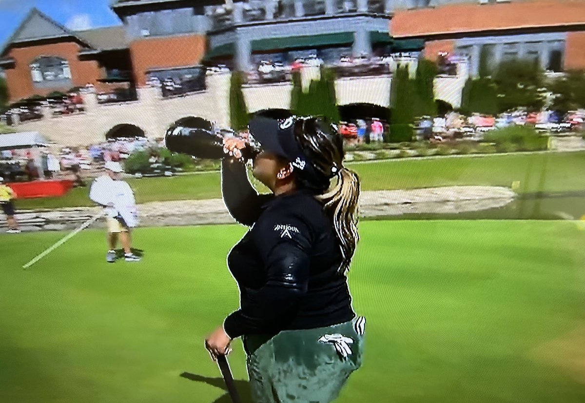 First LPGA victory for Lizette Salas since 2014. Turns 33 tomorrow.