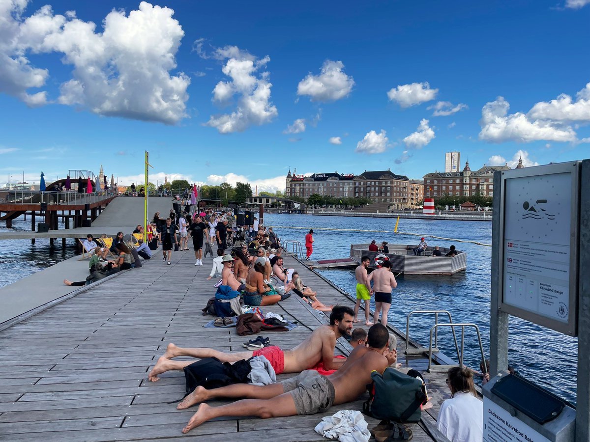 cathmckenna's tweet photo. Hands down the absolute best place I've visited for urban swimming is ... Copenhagen. You  can wear your bathing suit and go from place to place - and enjoy a beer by the water after your swim. My day today!
Canadian cities should be inspired!🏊🏼‍♀️😁🇩🇰 https://t.co/f65hAHg3hg