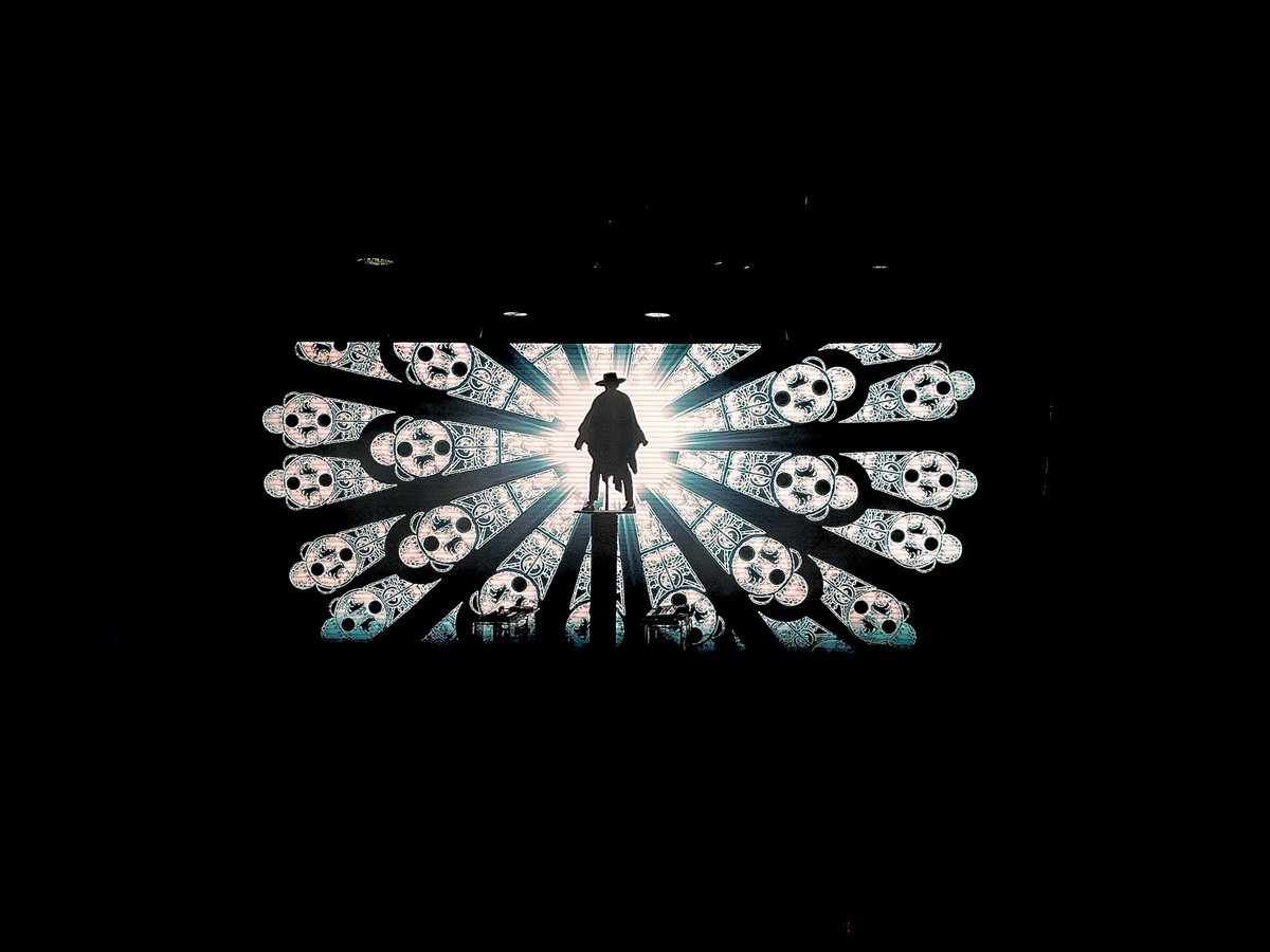 Noctiflora's tweet photo. 📸 Photo Thread cause i have too many favourites: 1/7

Good Faith Forever Tour @ KOKO, London~!! @madeon https://t.co/TXnU9fKlOv