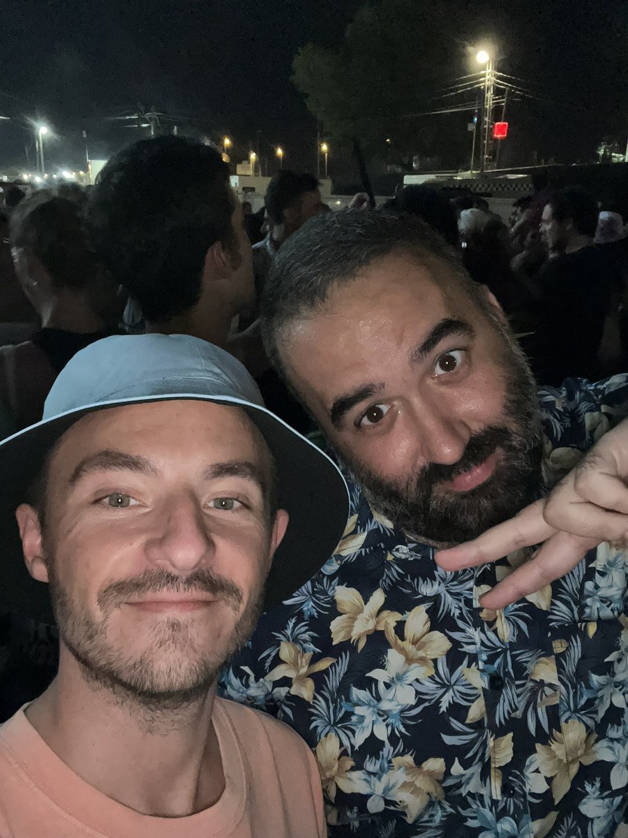 manerocarbo's tweet photo. No estamos todos. Falta @ALevySoler #fiberfib https://t.co/hPfmFcA8BC