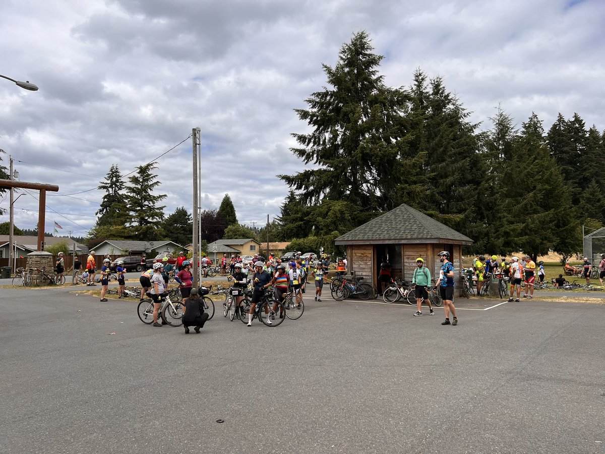 swerddogg's tweet photo. #stp 2022, 87.6mi, 14.8mph, 1848ft. Mini rest stop for potty and drink maybe. One more push to centralia and a bit more after for hotel area. Quite sore and hungry. https://t.co/nTEHiFrU69