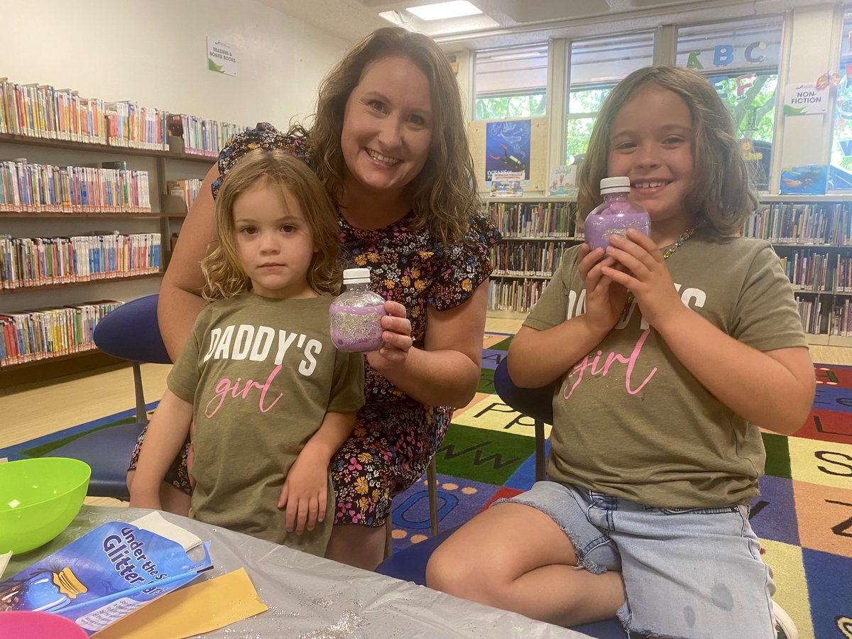 MDPLS's tweet photo. So fun! The kids at the Coconut Grove Branch Library used the wonders of the ocean as inspiration for their under the sea glitter jars. #MDPLSSummerReading #OceansOfPossibilities https://t.co/5jspFEdwyC