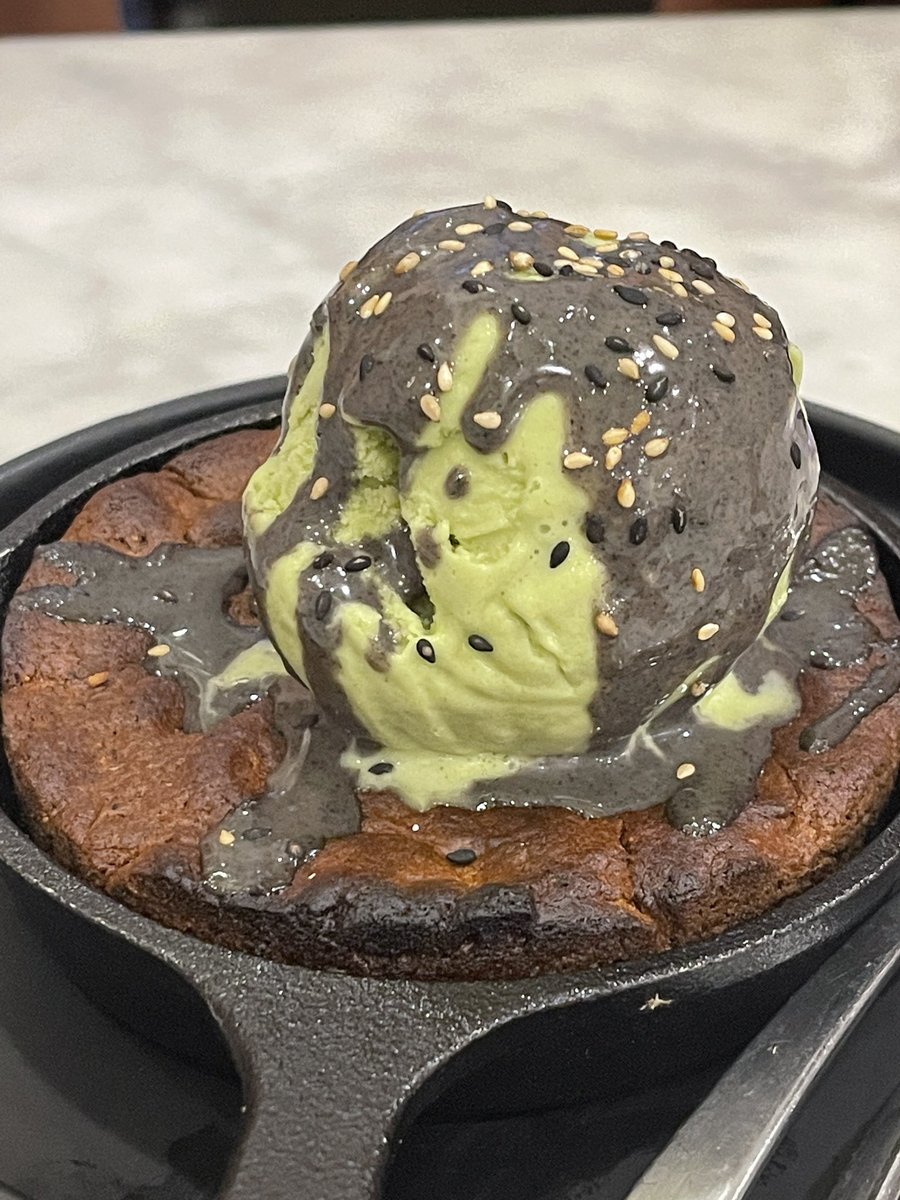 Spencer James Parks Ⓥ tweet media