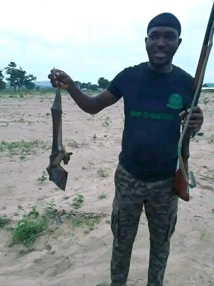 AkorAbraham3's tweet photo. @OfficialPDPNig @OfficialAPCNg @EUinNigeria @EU_Commission @USinNigeria @atiku @OfficialDeboO @iyorchiayu @AWTambuwal @emmaikumeh @AAdeleke_01 @renoomokri https://t.co/YR7wQa3xvj