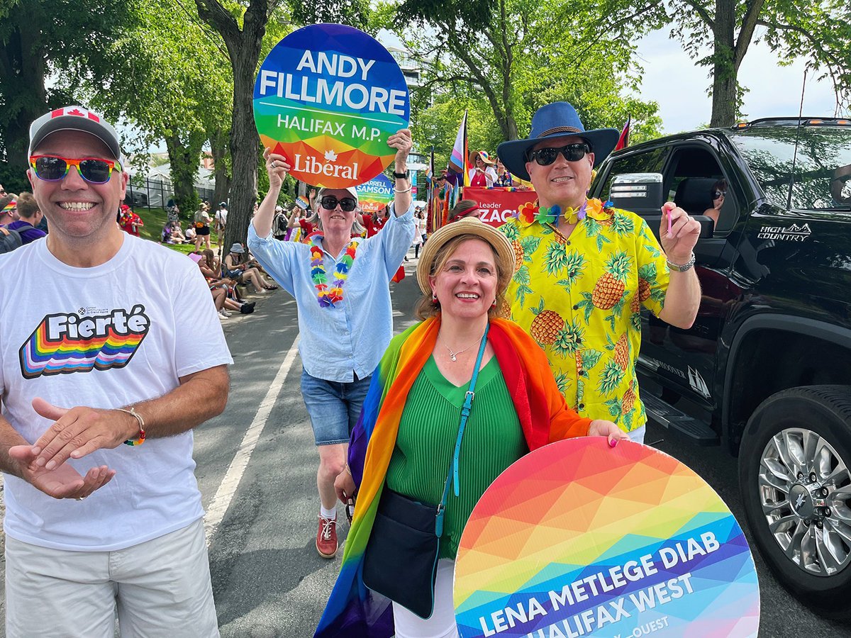 liberal_party's tweet photo. Happy #Pride Halifax! 🏳️‍🌈🏳️‍⚧️

And thanks to all of the Liberal volunteers and supporters who joined to march in the parade. https://t.co/zjhEk9UfUb