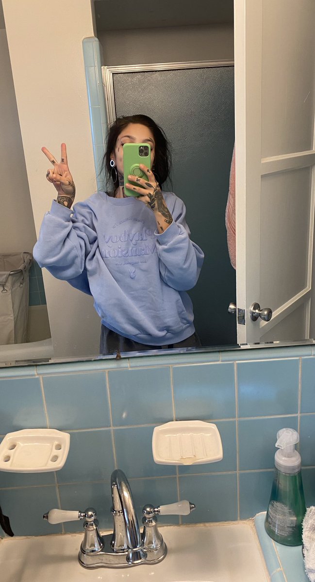 taylorwhitetv's tweet photo. 🦋💔 https://t.co/aJiQVeokcO