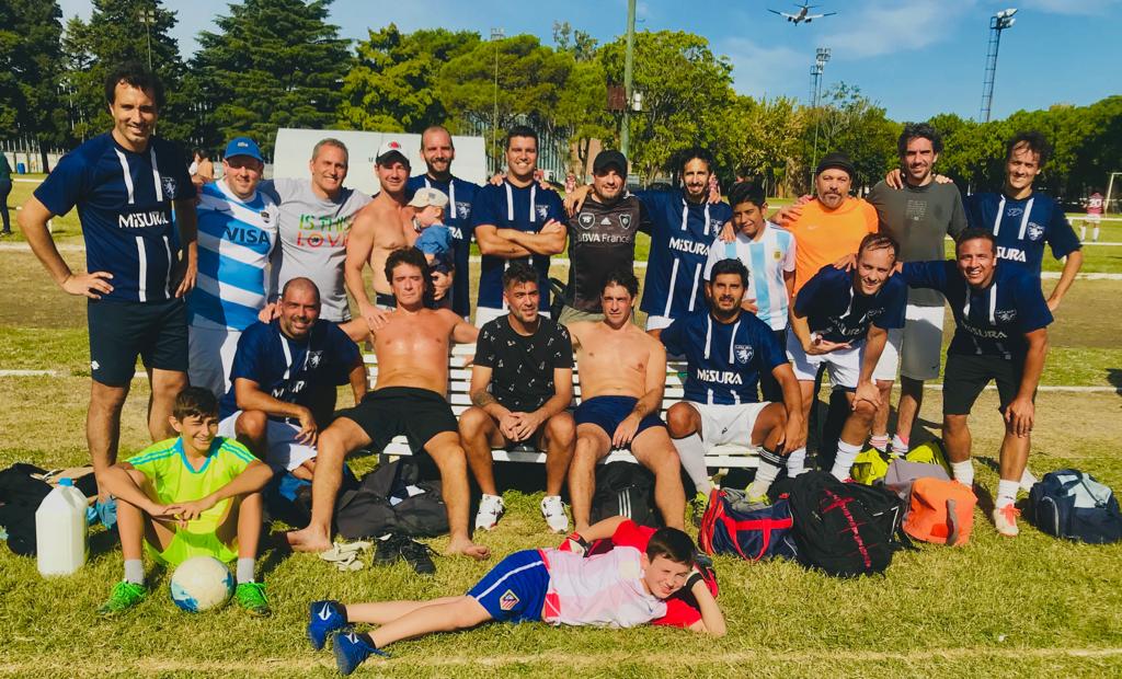 MisuraLeyendas's tweet photo. 2017: VB 🥈
2018: CC 🥈 - DI 🏆
2018/19: VA Top 6
2020-21-22: Suspendido por la UBA.
📌https://t.co/XN8I5E7tKH
#SigueElAzul https://t.co/MOful00ejI