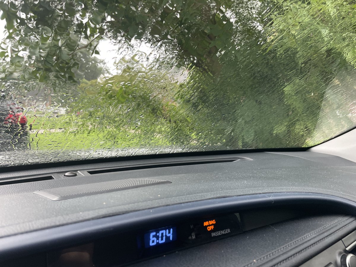 🚶‍♀️Finished today’s canvas for ⁦<a href="/MaxforMaryland/">Max Socol for State Senate District 18</a>⁩ *just* in time ☔️ to stay dry (unless you count the humidity ☀️ sweat 🤷🏻‍♀️).

If you haven’t yet voted in Maryland’s primary, mark your calendar for July 19 or return your mail-in ballot by Tues!

🗳 🗳 🗳 #MDpolitics 🗳 🗳 🗳