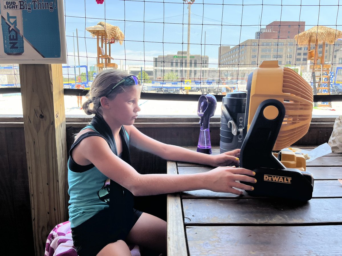 STLMelB's tweet photo. Ok- proud Aunt brag moment- My fierce yet tiny, determined niece, powered through 101 heat today and came in first (again) in the sand @WaveTacoVball tournament. I am always in awe of her power, grace and humble Midwest style. Congrats Julie 😍👏#stlvolleyball #stlwx #aunting https://t.co/tSr3m88yjS