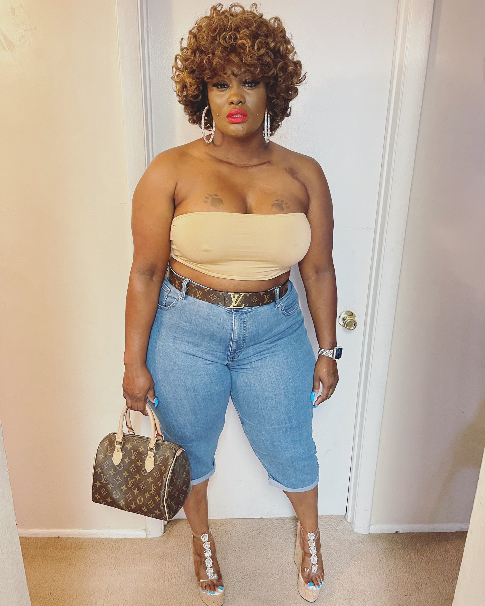 CONNIE BUTTISREAL🍑 on Twitter: "WHEN I TEXT YOU 💿….JUST KNOW I CD’s