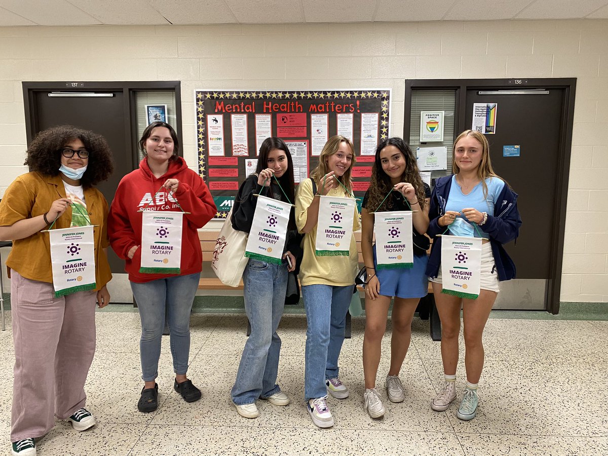 jorich27's tweet photo. @JenJonesRotary these 6 #powerfulladies will be representing @Rotary 6400 exchange!  #france#japan#thailand#peru#belgium @Breezie_19 https://t.co/6g5C2s1oCY