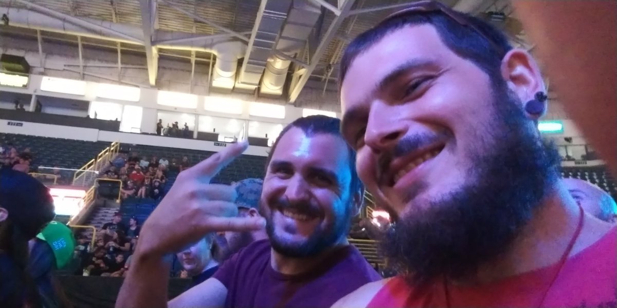 daverin13's tweet photo. #WWEFTMYERS https://t.co/msx4Z60Jvd