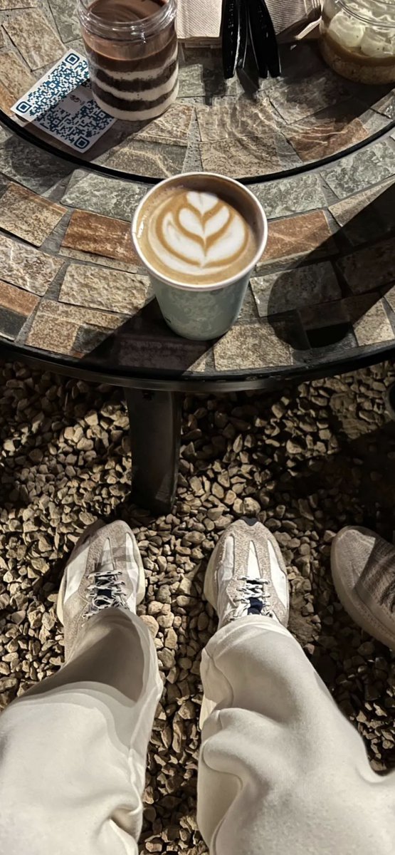 wi7s_'s tweet photo. #عشوائيات |  enjoy life s simple moments. https://t.co/HWUAhSqzFD