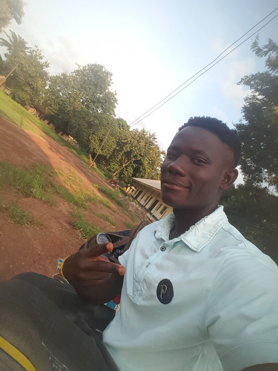 XimpleTia's tweet photo. Women are crazy..
Men are stupid https://t.co/GwW7Pfg2Ya