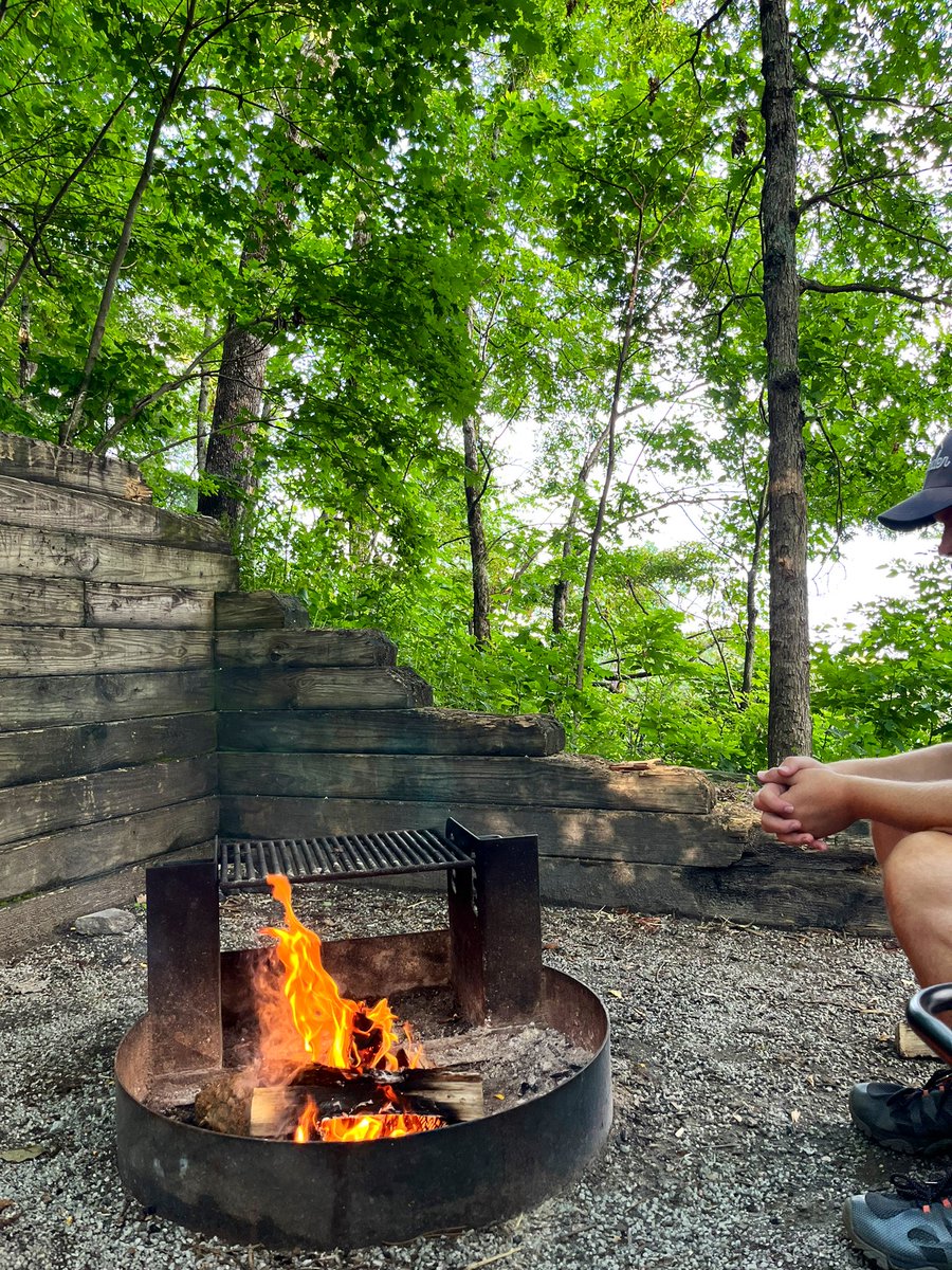 Fewer things make me happier than coming back from a hike to a campsite with a mountain view, a fire, and temp in the 60s.