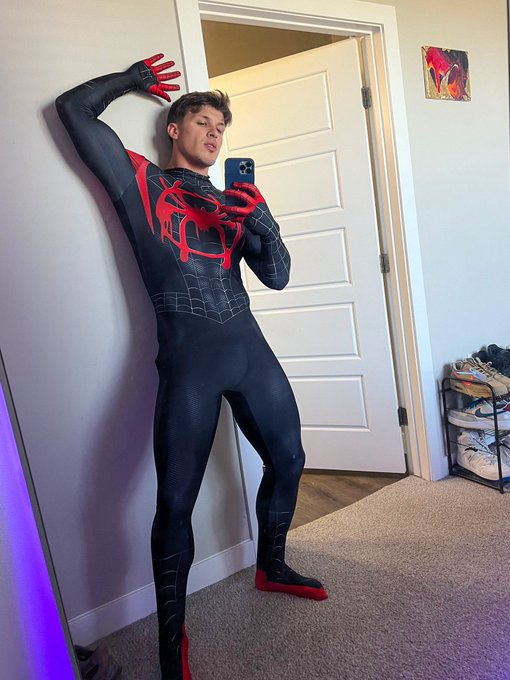 catch my web https://t.co/XR3k7riTfR