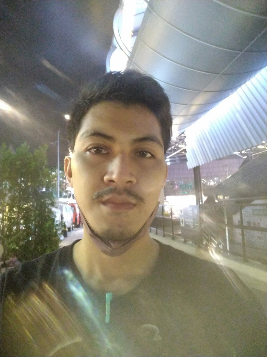 SinlapinP's tweet image. Not perfect, but better than anyone 55